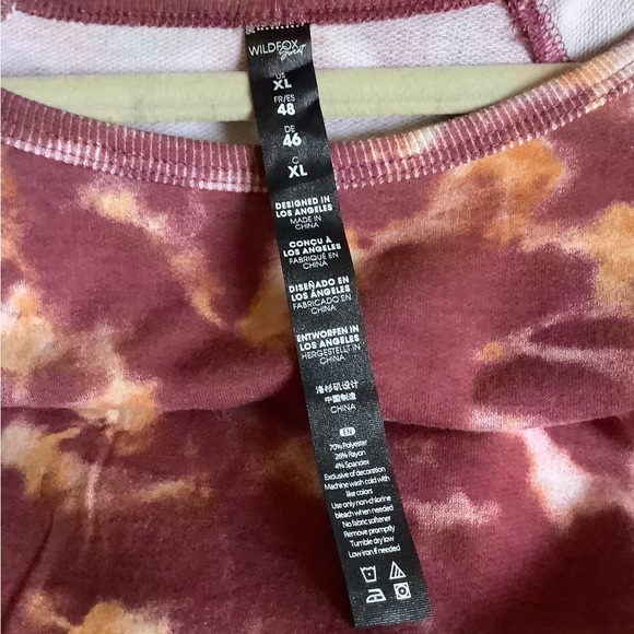 WILDFOX Dry Rose/Apricot Tan Washed Tie Dyed Sweatshirt, sizes M or XL, NWT - Picture 4 of 6